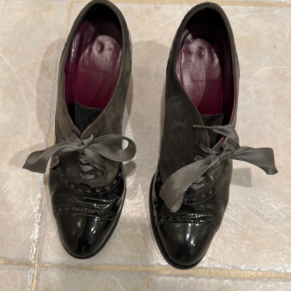 Coach grey suede and patent leather Oxford shoes size 8